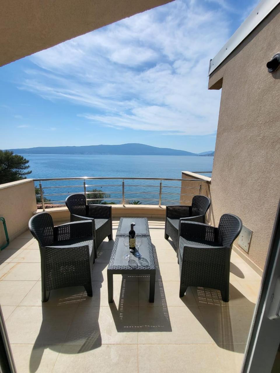 Matkovic Residence Тиват Экстерьер фото
