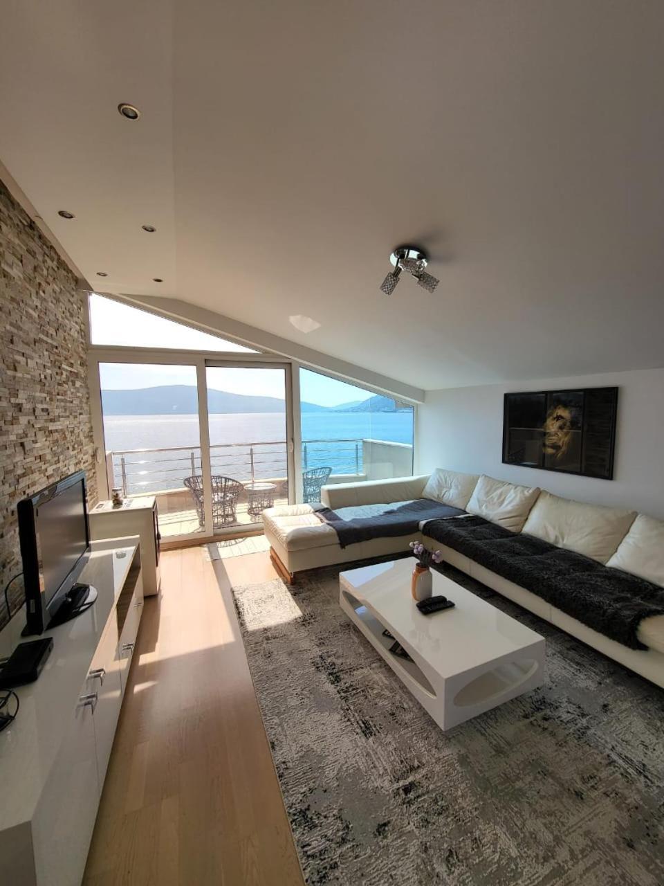 Matkovic Residence Тиват Экстерьер фото