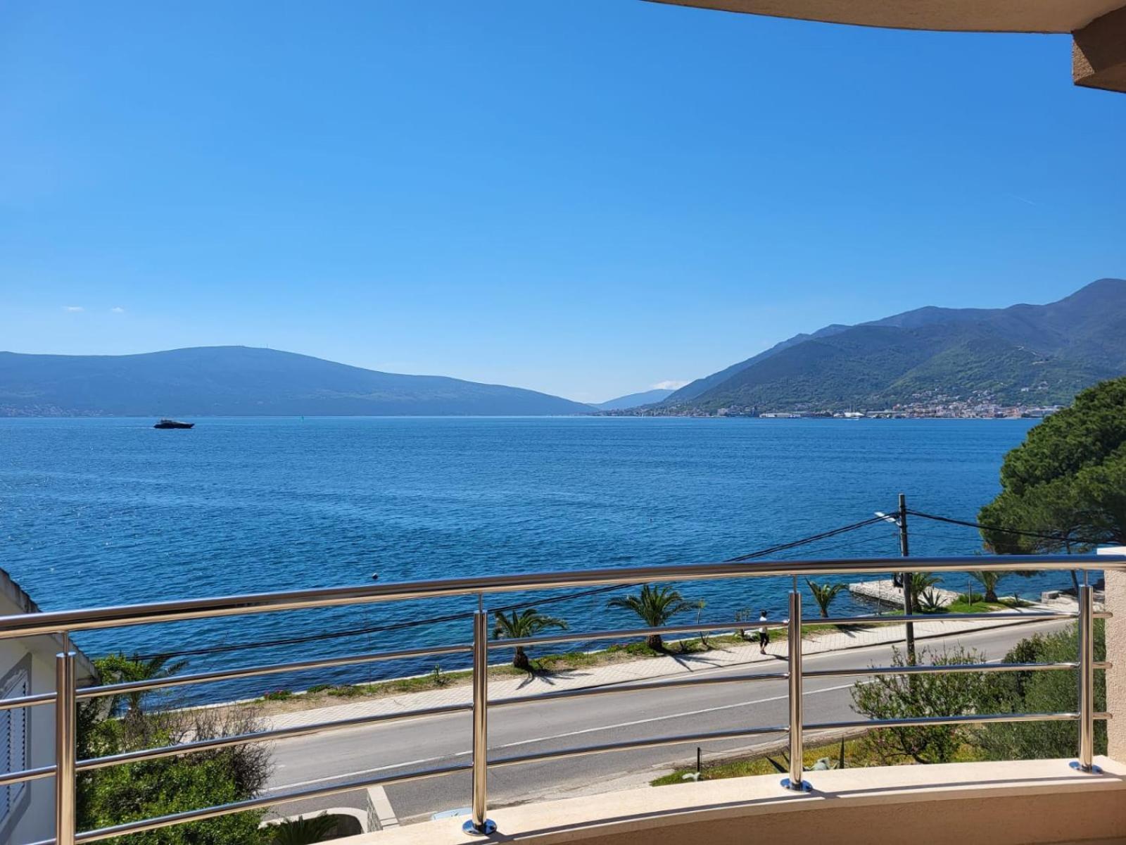 Matkovic Residence Тиват Экстерьер фото